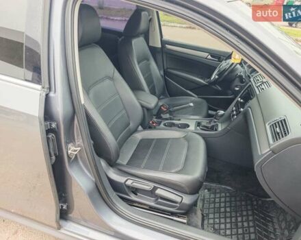 Сірий Фольксваген Пассат, об'ємом двигуна 1.8 л та пробігом 130 тис. км за 10999 $, фото 24 на Automoto.ua