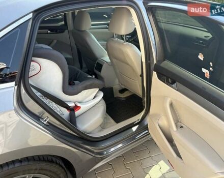 Сірий Фольксваген Пассат, об'ємом двигуна 1.97 л та пробігом 170 тис. км за 12600 $, фото 11 на Automoto.ua