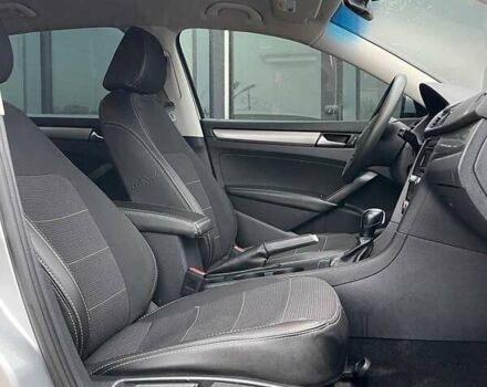 Серый Фольксваген Пассат, объемом двигателя 1.8 л и пробегом 184 тыс. км за 7999 $, фото 11 на Automoto.ua