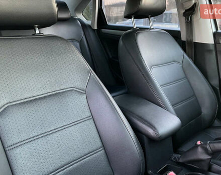 Серый Фольксваген Пассат, объемом двигателя 1.8 л и пробегом 212 тыс. км за 8900 $, фото 21 на Automoto.ua