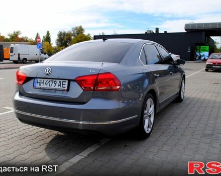 Серый Фольксваген Пассат, объемом двигателя 2 л и пробегом 235 тыс. км за 13700 $, фото 3 на Automoto.ua