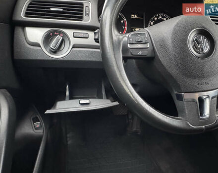 Серый Фольксваген Пассат, объемом двигателя 1.8 л и пробегом 197 тыс. км за 10499 $, фото 41 на Automoto.ua