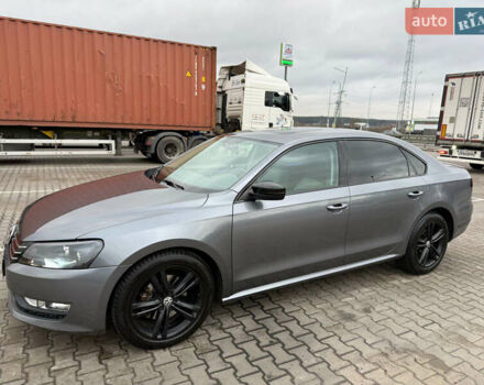 Сірий Фольксваген Пассат, об'ємом двигуна 1.8 л та пробігом 147 тис. км за 14500 $, фото 14 на Automoto.ua