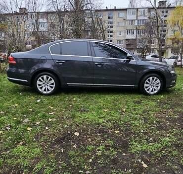 Сірий Фольксваген Пассат, об'ємом двигуна 1.6 л та пробігом 245 тис. км за 10300 $, фото 3 на Automoto.ua