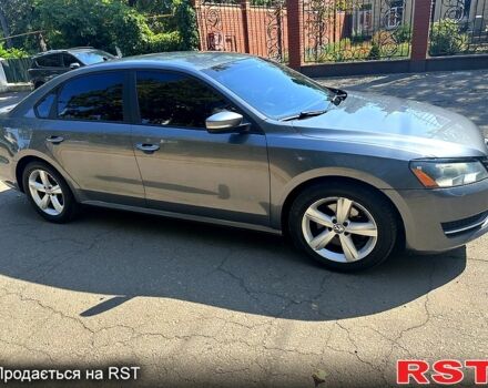 Сірий Фольксваген Пассат, об'ємом двигуна 1.8 л та пробігом 226 тис. км за 9000 $, фото 2 на Automoto.ua