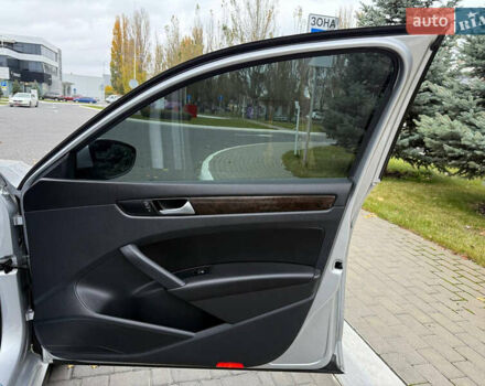 Серый Фольксваген Пассат, объемом двигателя 2 л и пробегом 110 тыс. км за 13200 $, фото 47 на Automoto.ua