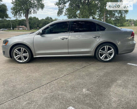 Серый Фольксваген Пассат, объемом двигателя 1.8 л и пробегом 141 тыс. км за 2300 $, фото 4 на Automoto.ua