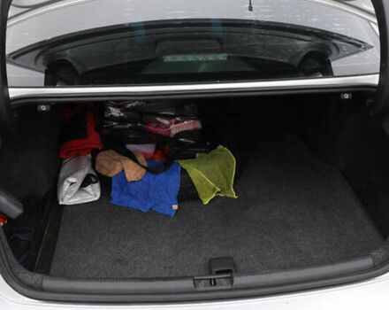 Серый Фольксваген Пассат, объемом двигателя 1.8 л и пробегом 206 тыс. км за 9999 $, фото 7 на Automoto.ua