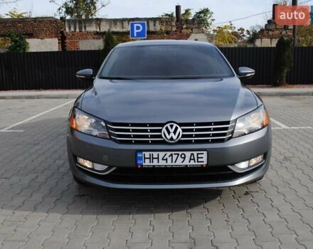 Сірий Фольксваген Пассат, об'ємом двигуна 1.97 л та пробігом 235 тис. км за 13700 $, фото 1 на Automoto.ua