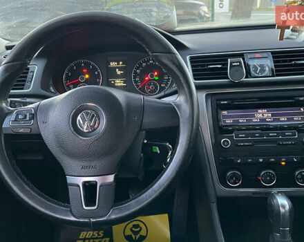 Серый Фольксваген Пассат, объемом двигателя 1.8 л и пробегом 212 тыс. км за 8900 $, фото 10 на Automoto.ua