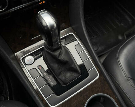 Серый Фольксваген Пассат, объемом двигателя 1.97 л и пробегом 186 тыс. км за 12500 $, фото 14 на Automoto.ua