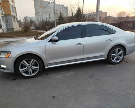 Сірий Фольксваген Пассат, об'ємом двигуна 2 л та пробігом 256 тис. км за 11100 $, фото 5 на Automoto.ua