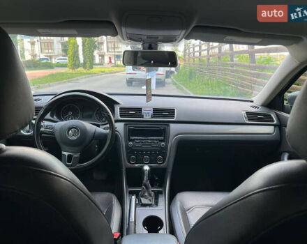 Серый Фольксваген Пассат, объемом двигателя 1.8 л и пробегом 160 тыс. км за 9500 $, фото 13 на Automoto.ua