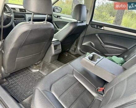 Серый Фольксваген Пассат, объемом двигателя 1.8 л и пробегом 199 тыс. км за 7999 $, фото 23 на Automoto.ua