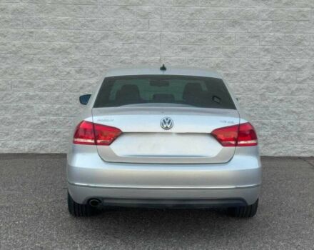 Сірий Фольксваген Пассат, об'ємом двигуна 2 л та пробігом 81 тис. км за 2100 $, фото 4 на Automoto.ua