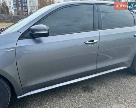 Серый Фольксваген Пассат, объемом двигателя 1.8 л и пробегом 160 тыс. км за 9500 $, фото 7 на Automoto.ua