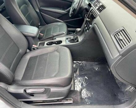 Серый Фольксваген Пассат, объемом двигателя 2.5 л и пробегом 88 тыс. км за 5600 $, фото 10 на Automoto.ua