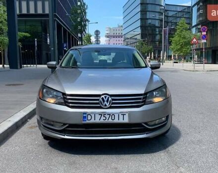 Сірий Фольксваген Пассат, об'ємом двигуна 1.8 л та пробігом 128 тис. км за 11700 $, фото 4 на Automoto.ua