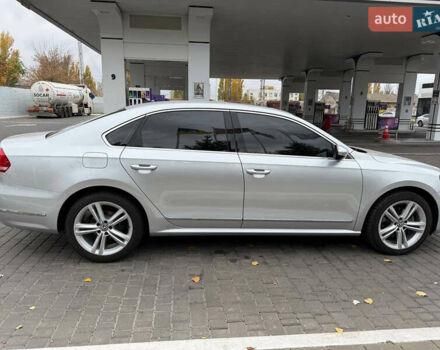 Серый Фольксваген Пассат, объемом двигателя 2 л и пробегом 110 тыс. км за 13200 $, фото 6 на Automoto.ua