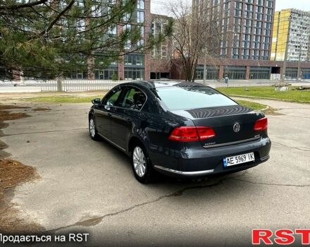 Серый Фольксваген Пассат, объемом двигателя 2 л и пробегом 273 тыс. км за 6700 $, фото 1 на Automoto.ua