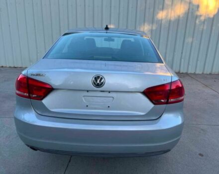 Серый Фольксваген Пассат, объемом двигателя 2.5 л и пробегом 88 тыс. км за 5600 $, фото 6 на Automoto.ua