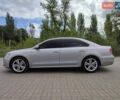 Серый Фольксваген Пассат, объемом двигателя 2 л и пробегом 135 тыс. км за 12700 $, фото 2 на Automoto.ua