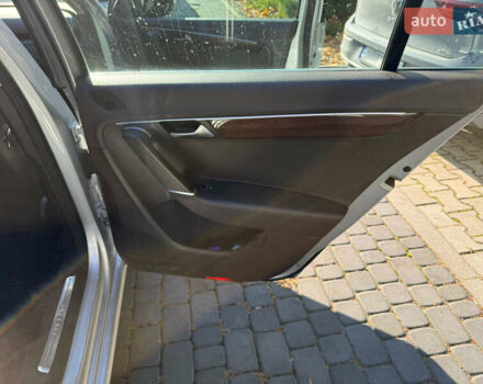 Серый Фольксваген Пассат, объемом двигателя 1.97 л и пробегом 140 тыс. км за 15000 $, фото 12 на Automoto.ua