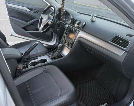 Сірий Фольксваген Пассат, об'ємом двигуна 1.8 л та пробігом 132 тис. км за 13500 $, фото 10 на Automoto.ua