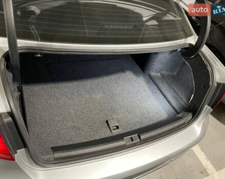 Серый Фольксваген Пассат, объемом двигателя 1.97 л и пробегом 248 тыс. км за 12900 $, фото 16 на Automoto.ua