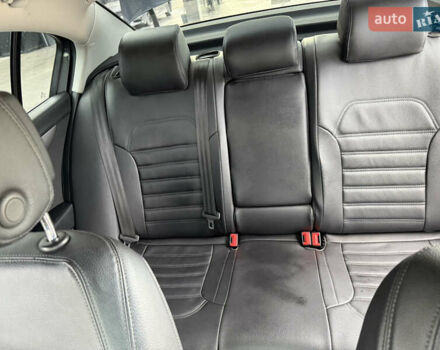 Серый Фольксваген Пассат, объемом двигателя 1.6 л и пробегом 217 тыс. км за 11999 $, фото 14 на Automoto.ua