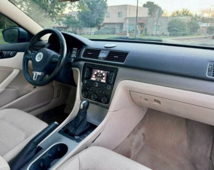 Серый Фольксваген Пассат, объемом двигателя 2.5 л и пробегом 86 тыс. км за 4100 $, фото 8 на Automoto.ua