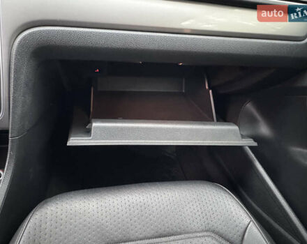 Серый Фольксваген Пассат, объемом двигателя 1.8 л и пробегом 197 тыс. км за 10499 $, фото 44 на Automoto.ua