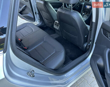 Серый Фольксваген Пассат, объемом двигателя 2 л и пробегом 211 тыс. км за 11300 $, фото 26 на Automoto.ua