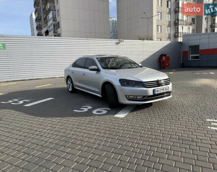 Сірий Фольксваген Пассат, об'ємом двигуна 2 л та пробігом 217 тис. км за 12600 $, фото 3 на Automoto.ua