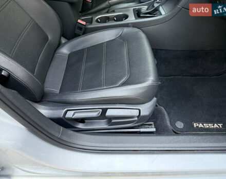 Сірий Фольксваген Пассат, об'ємом двигуна 2 л та пробігом 165 тис. км за 10500 $, фото 25 на Automoto.ua