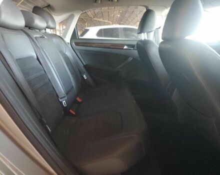 Серый Фольксваген Пассат, объемом двигателя 2 л и пробегом 184 тыс. км за 1500 $, фото 9 на Automoto.ua