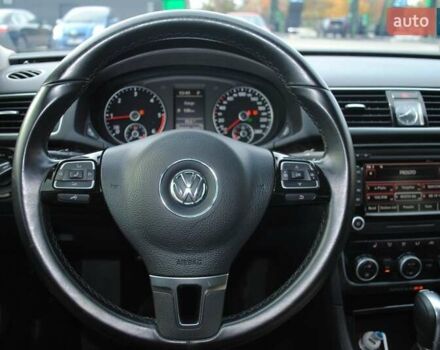 Сірий Фольксваген Пассат, об'ємом двигуна 1.97 л та пробігом 235 тис. км за 12999 $, фото 32 на Automoto.ua