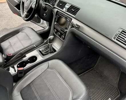 Серый Фольксваген Пассат, объемом двигателя 1.8 л и пробегом 167 тыс. км за 11000 $, фото 15 на Automoto.ua