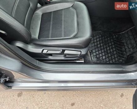 Сірий Фольксваген Пассат, об'ємом двигуна 1.8 л та пробігом 130 тис. км за 10999 $, фото 26 на Automoto.ua