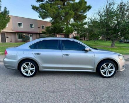 Серый Фольксваген Пассат, объемом двигателя 2.5 л и пробегом 86 тыс. км за 4100 $, фото 5 на Automoto.ua