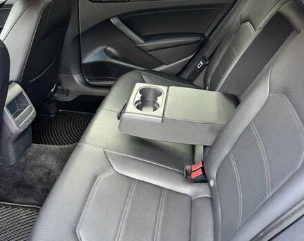 Сірий Фольксваген Пассат, об'ємом двигуна 1.8 л та пробігом 173 тис. км за 9200 $, фото 8 на Automoto.ua