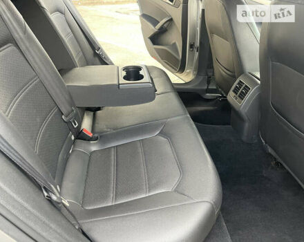 Серый Фольксваген Пассат, объемом двигателя 1.8 л и пробегом 141 тыс. км за 2300 $, фото 25 на Automoto.ua