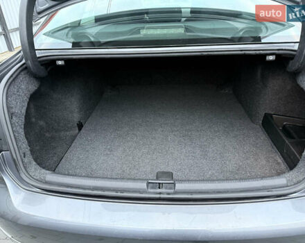 Серый Фольксваген Пассат, объемом двигателя 1.97 л и пробегом 220 тыс. км за 11500 $, фото 6 на Automoto.ua