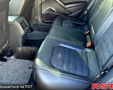 Серый Фольксваген Пассат, объемом двигателя 2 л и пробегом 235 тыс. км за 13700 $, фото 10 на Automoto.ua