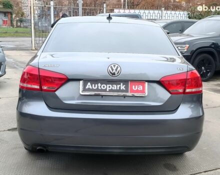 Серый Фольксваген Пассат, объемом двигателя 1.8 л и пробегом 260 тыс. км за 11490 $, фото 8 на Automoto.ua