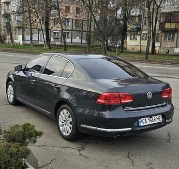 Сірий Фольксваген Пассат, об'ємом двигуна 1.6 л та пробігом 245 тис. км за 10300 $, фото 3 на Automoto.ua