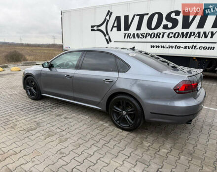 Сірий Фольксваген Пассат, об'ємом двигуна 1.8 л та пробігом 147 тис. км за 14500 $, фото 1 на Automoto.ua