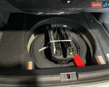 Серый Фольксваген Пассат, объемом двигателя 1.97 л и пробегом 248 тыс. км за 12900 $, фото 24 на Automoto.ua