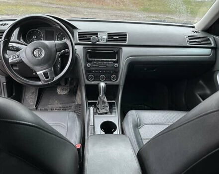 Сірий Фольксваген Пассат, об'ємом двигуна 1.8 л та пробігом 299 тис. км за 9500 $, фото 10 на Automoto.ua