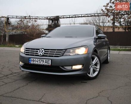Сірий Фольксваген Пассат, об'ємом двигуна 1.97 л та пробігом 235 тис. км за 12999 $, фото 6 на Automoto.ua
